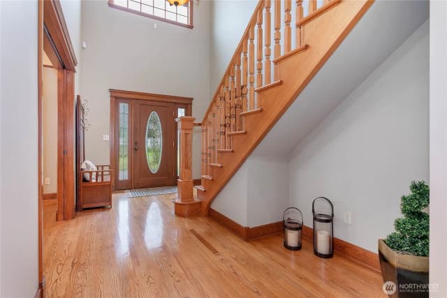 Property photo for 765 Van Dyk Road, Lynden photo 4