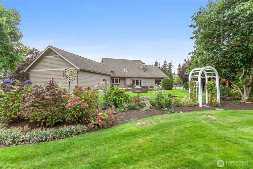 Property photo for 765 Van Dyk Road, Lynden photo 35