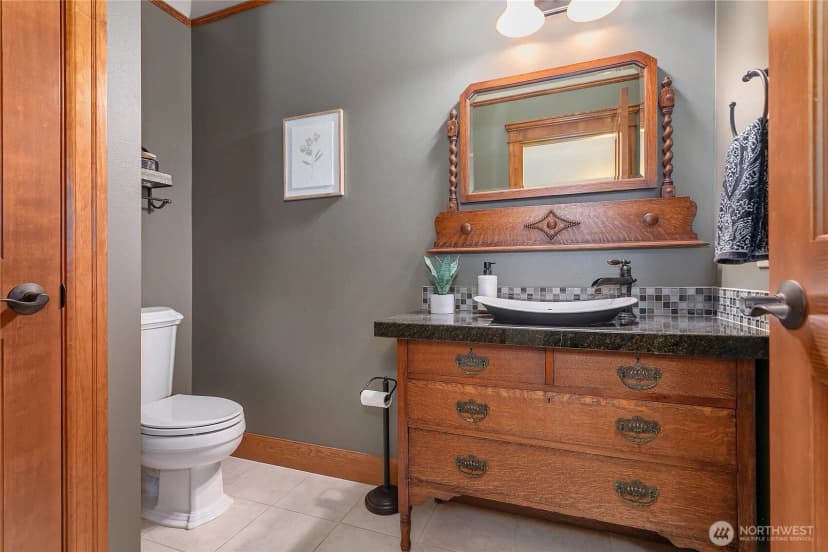 Property photo for 765 Van Dyk Road, Lynden photo 20