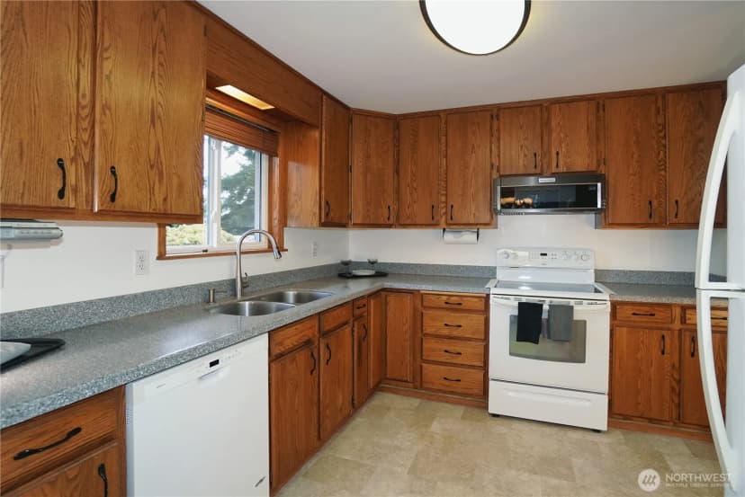 Property photo for 4429 S 176th Street, Sea Tac photo 10