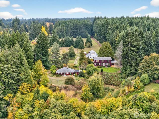 Property photo for 4403 Boston Harbor Road Ne, Olympia