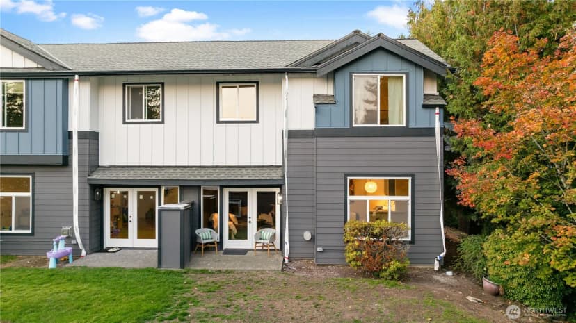Property photo for 22619 4th Avenue W #102, Bothell photo 36