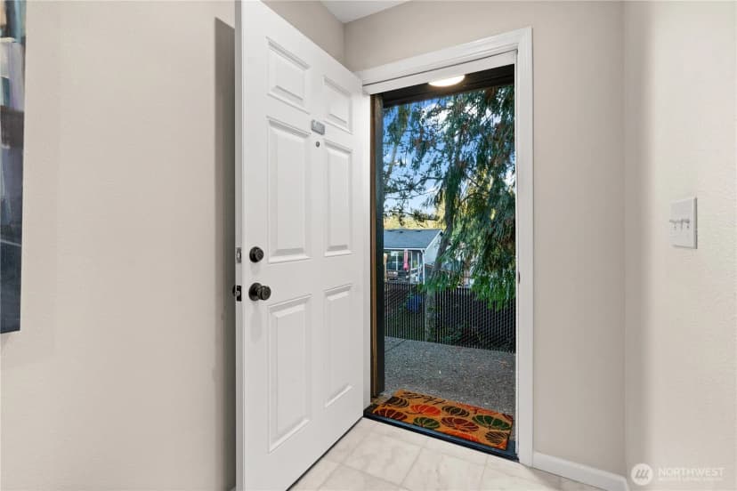 Property photo for 22619 4th Avenue W #102, Bothell photo 5