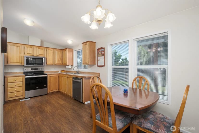 Property photo for 1060 Alder Street, Quincy photo 8