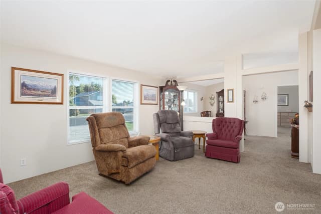 Property photo for 1060 Alder Street, Quincy photo 4