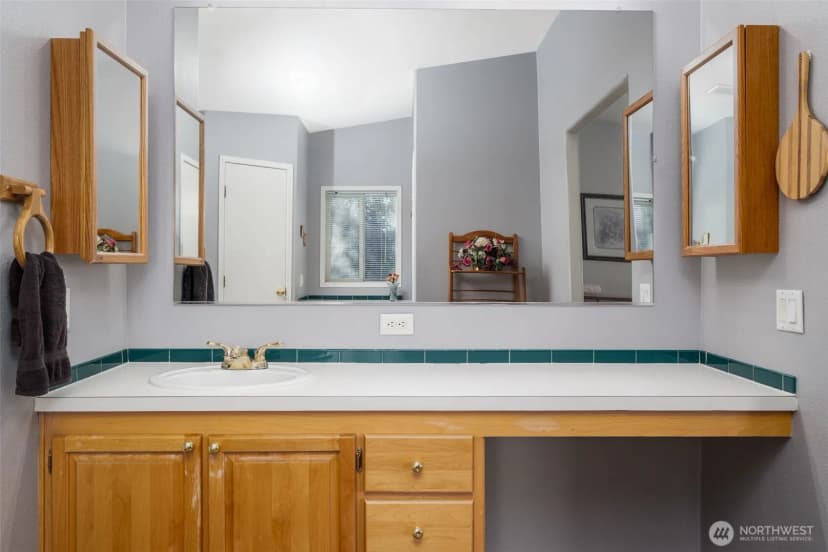 Property photo for 1060 Alder Street, Quincy photo 17
