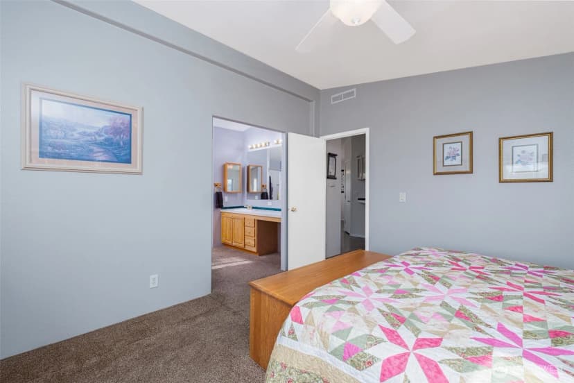 Property photo for 1060 Alder Street, Quincy photo 14