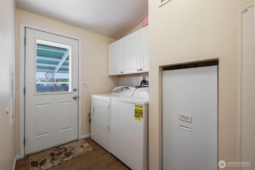 Property photo for 1060 Alder Street, Quincy photo 21