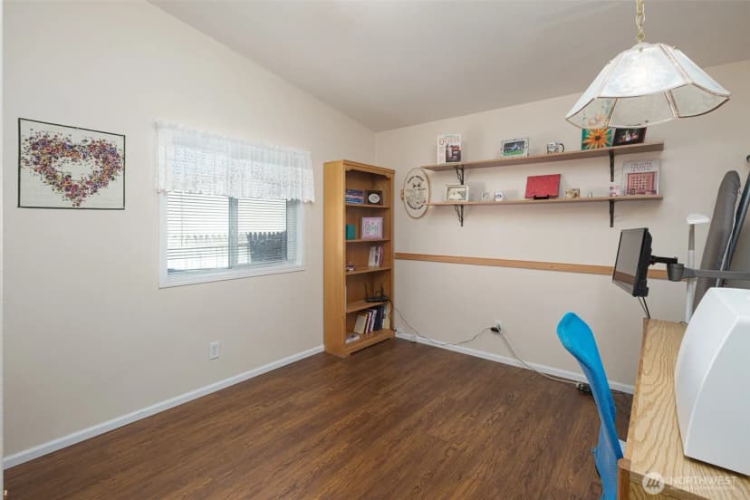 Property photo for 1060 Alder Street, Quincy photo 19