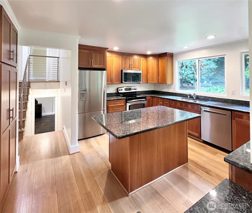 Property photo for 22829 Ne 152nd Place, Woodinville photo 12