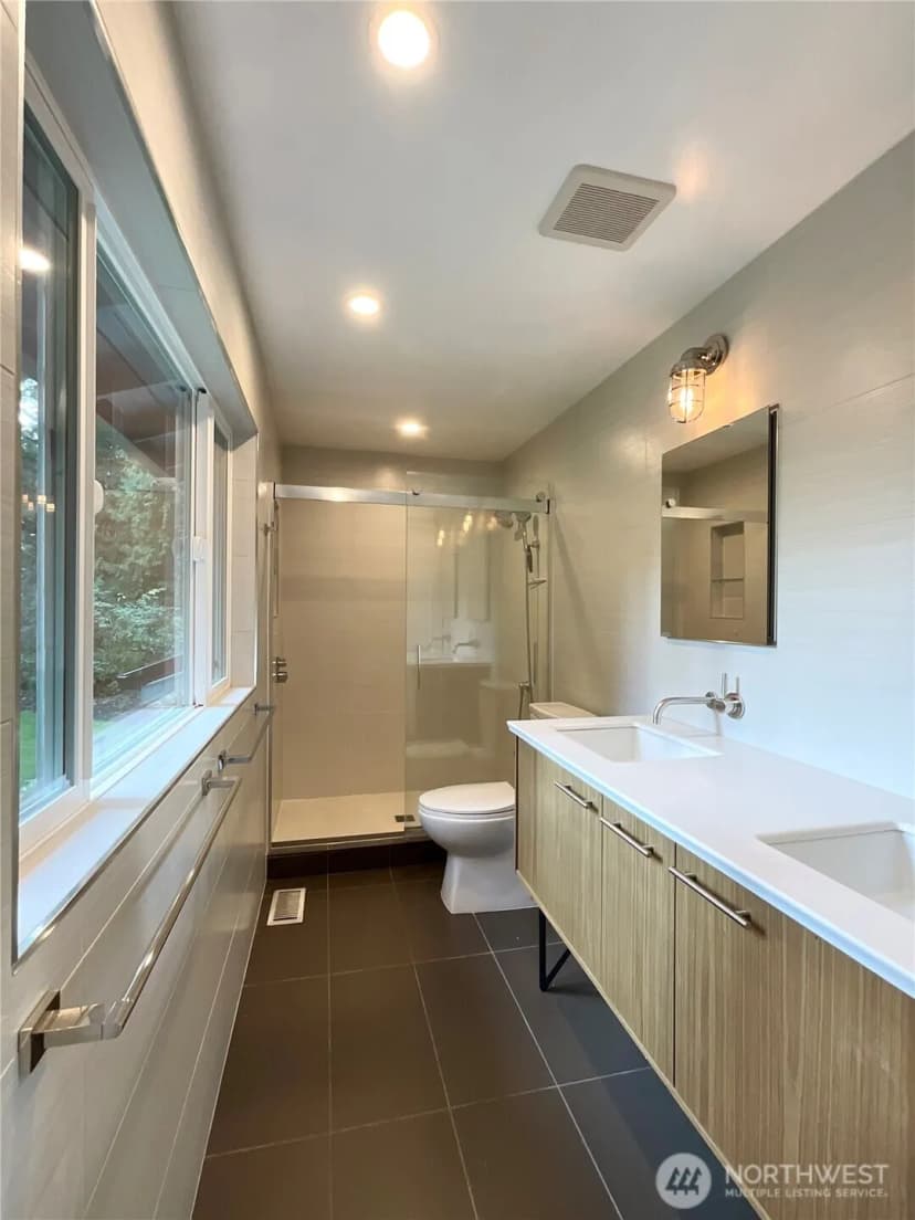 Property photo for 22829 Ne 152nd Place, Woodinville photo 23