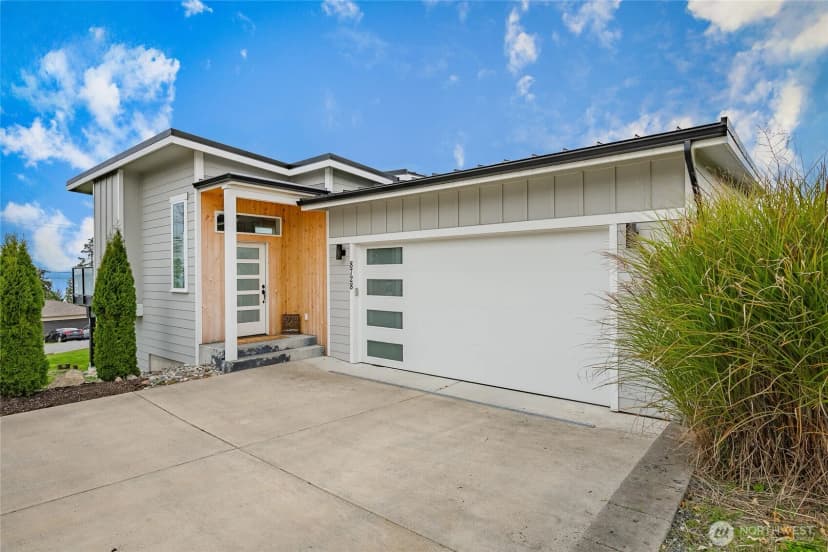 Property photo for 8728 Charel Drive, Blaine photo 10