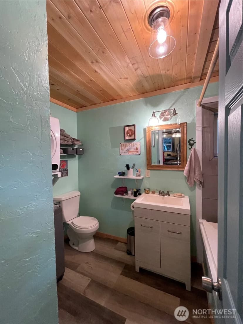 Property photo for 28280 X Lane, Ocean Park photo 8