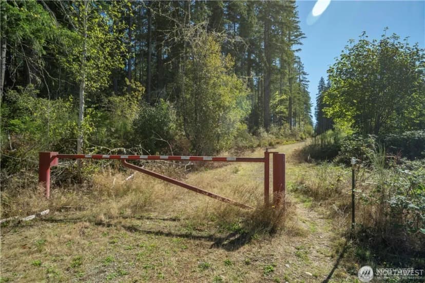 Property photo for 0 X 154th Avenue Nw, Gig Harbor photo 3