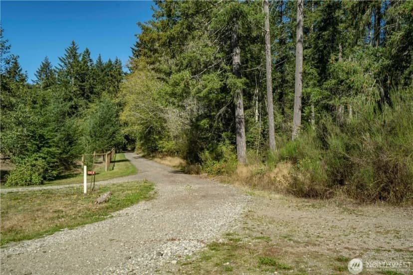 Property photo for 0 X 154th Avenue Nw, Gig Harbor photo 2