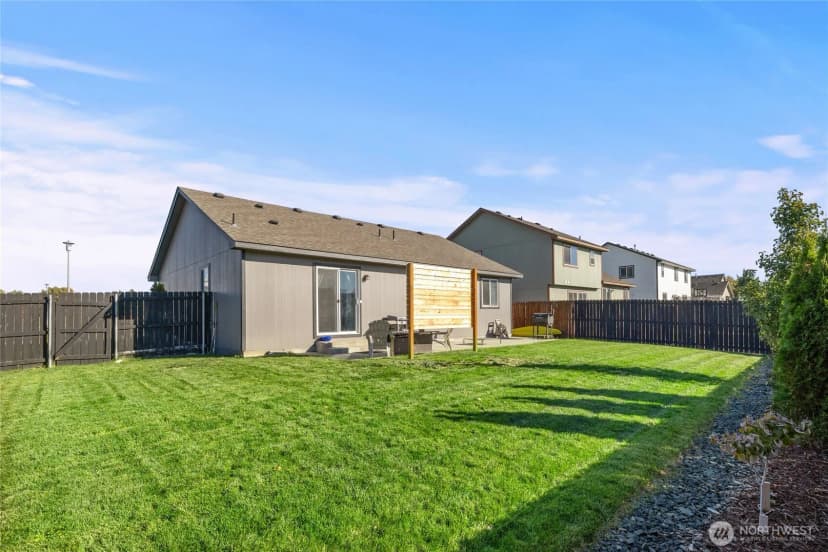 Property photo for 400 E 24th Avenue, Ellensburg photo 27