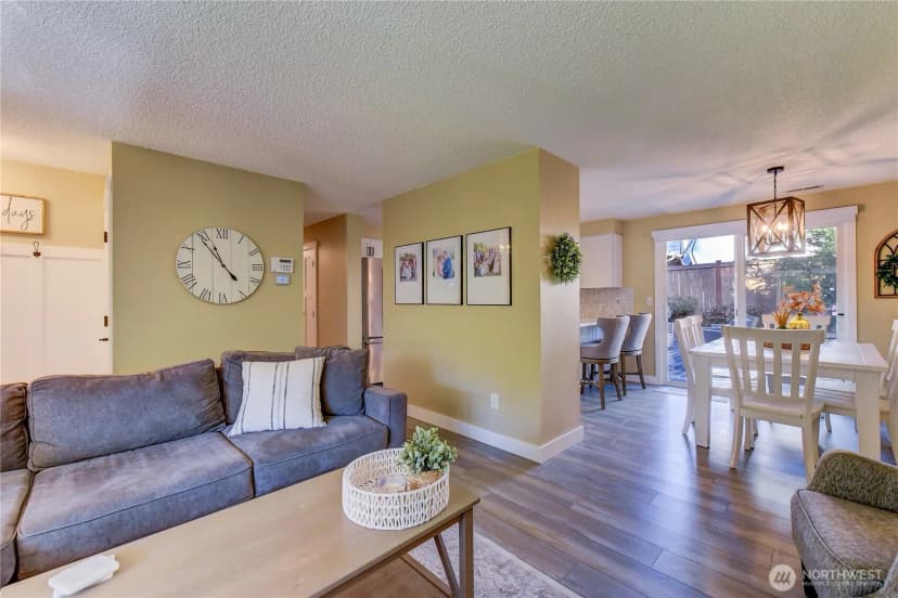 Property photo for 525 218th Street Sw, Bothell photo 7
