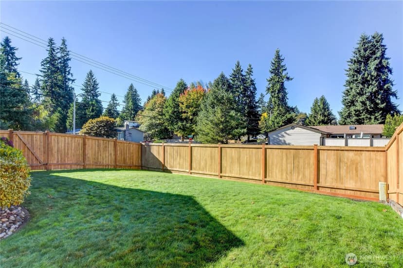 Property photo for 525 218th Street Sw, Bothell photo 27