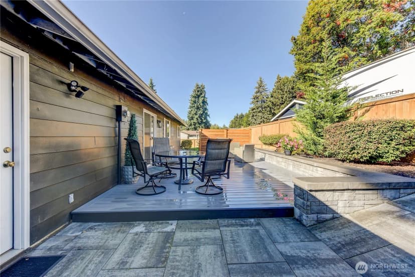 Property photo for 525 218th Street Sw, Bothell photo 24