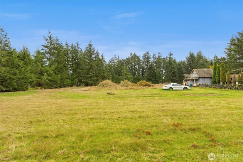 Property photo for 21931 34th Avenue E, Spanaway photo 9