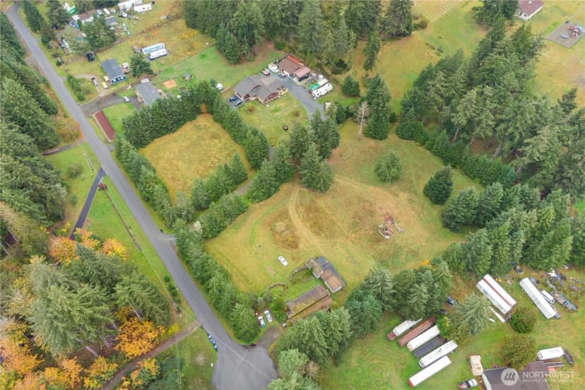 Property photo for 21931 34th Avenue E, Spanaway photo 10