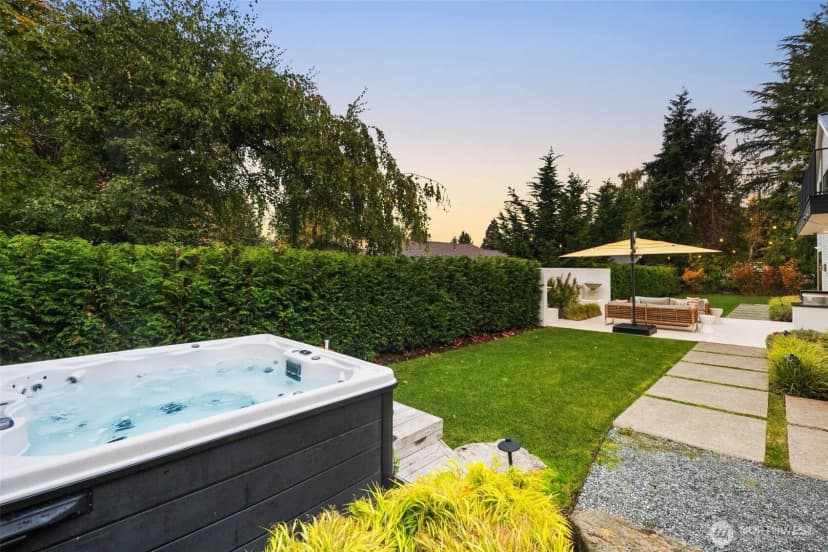 Property photo for 19655 Marine View Drive Sw, Normandy Park photo 6