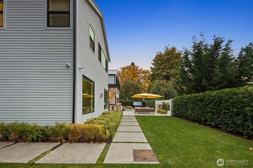 Property photo for 19655 Marine View Drive Sw, Normandy Park photo 37