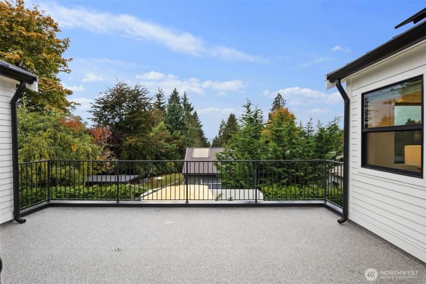 Property photo for 19655 Marine View Drive Sw, Normandy Park photo 31