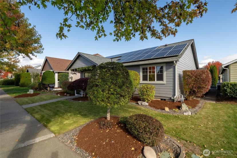 Property photo for 2212 Oak Street, Lynden photo 27