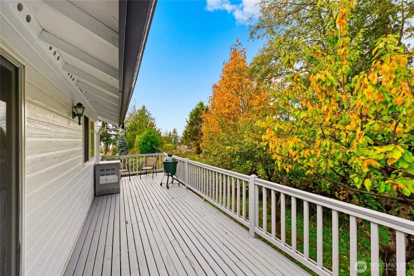 Property photo for 752 Tillamuk Drive, La Conner photo 21