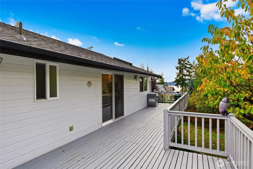 Property photo for 752 Tillamuk Drive, La Conner photo 27