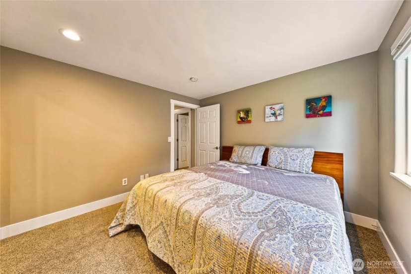Property photo for 752 Tillamuk Drive, La Conner photo 18