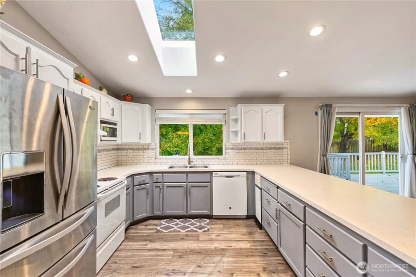 Property photo for 752 Tillamuk Drive, La Conner photo 5