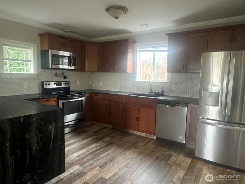 Property photo for 1854 Hillcrest Avenue, Enumclaw photo 6