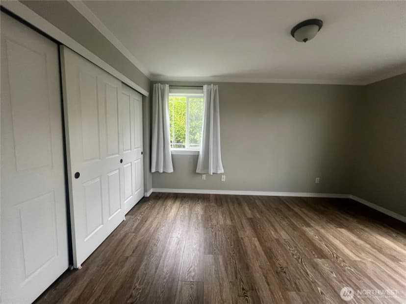 Property photo for 1854 Hillcrest Avenue, Enumclaw photo 15