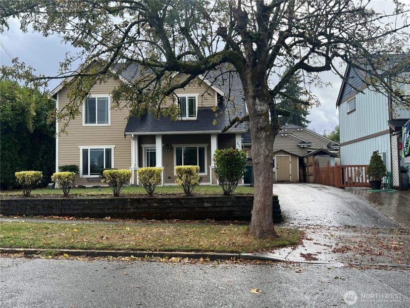Property photo for 1854 Hillcrest Avenue, Enumclaw