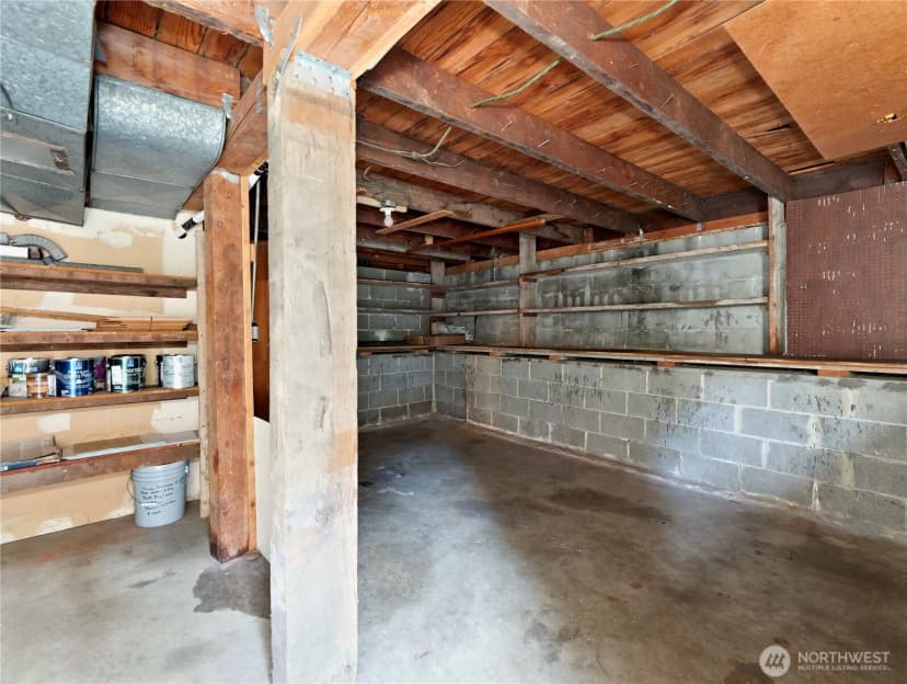 Property photo for 6042 Ne 200th Street, Kenmore photo 22