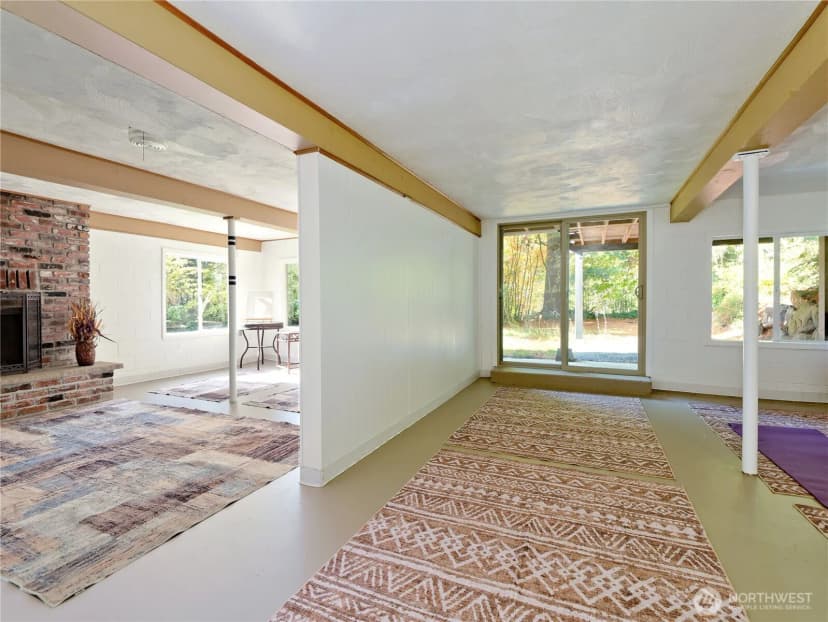 Property photo for 6042 Ne 200th Street, Kenmore photo 18