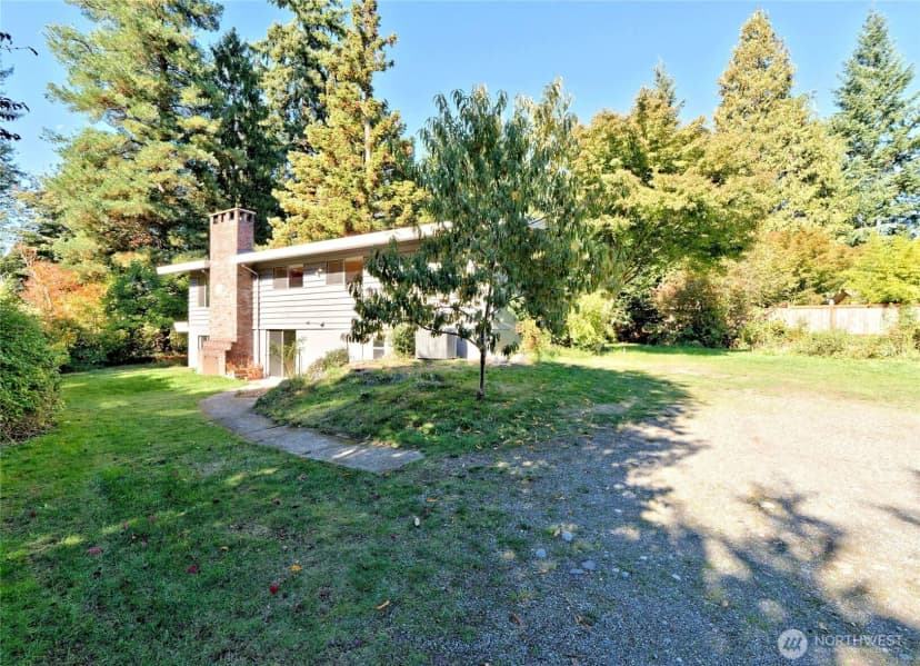 Property photo for 6042 Ne 200th Street, Kenmore photo 29