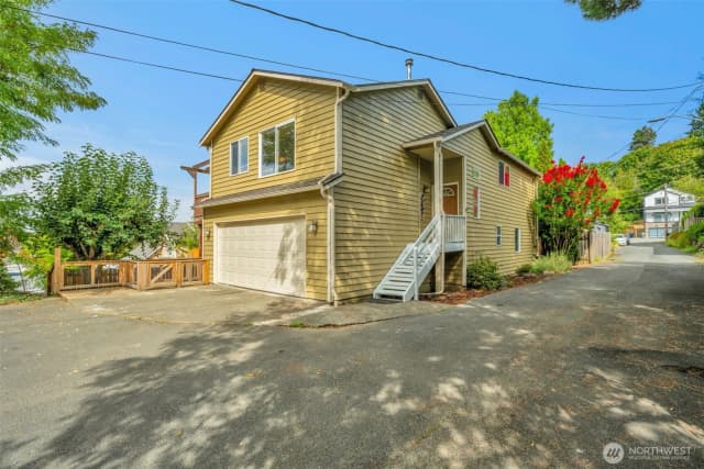Property photo for 4835 S Graham Street, Seattle photo 2
