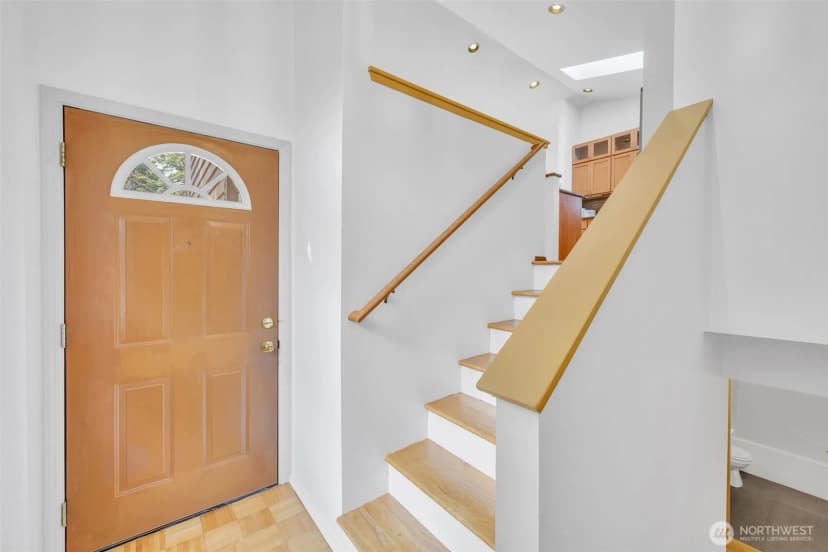 Property photo for 4835 S Graham Street, Seattle photo 5