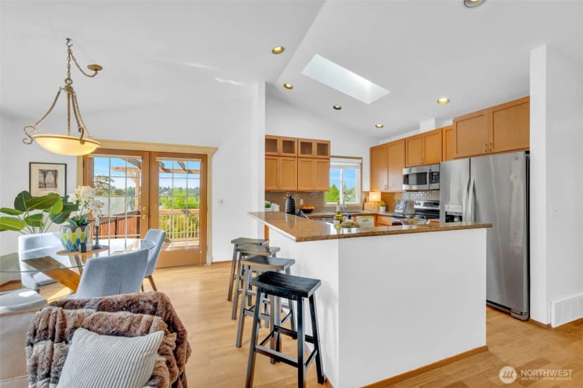 Property photo for 4835 S Graham Street, Seattle photo 6