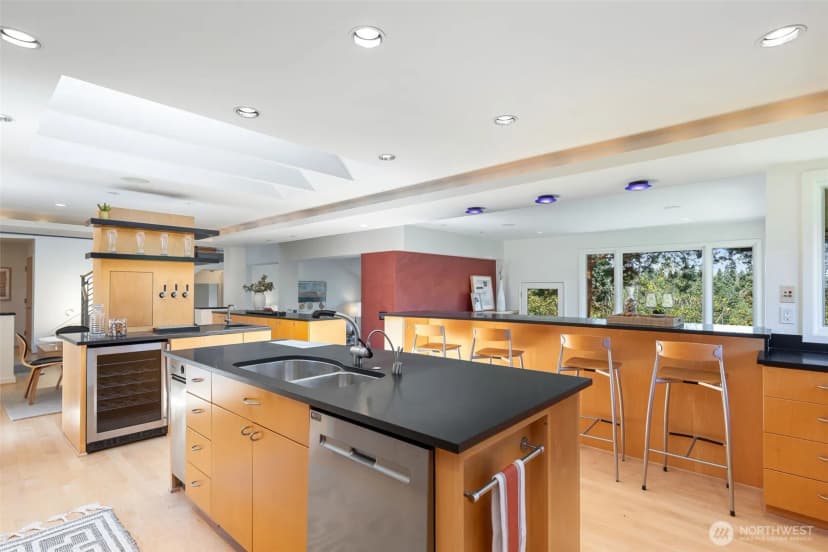 Property photo for 4660 Ne 89th Street, Seattle photo 13