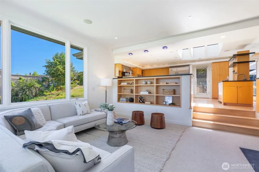 Property photo for 4660 Ne 89th Street, Seattle photo 11