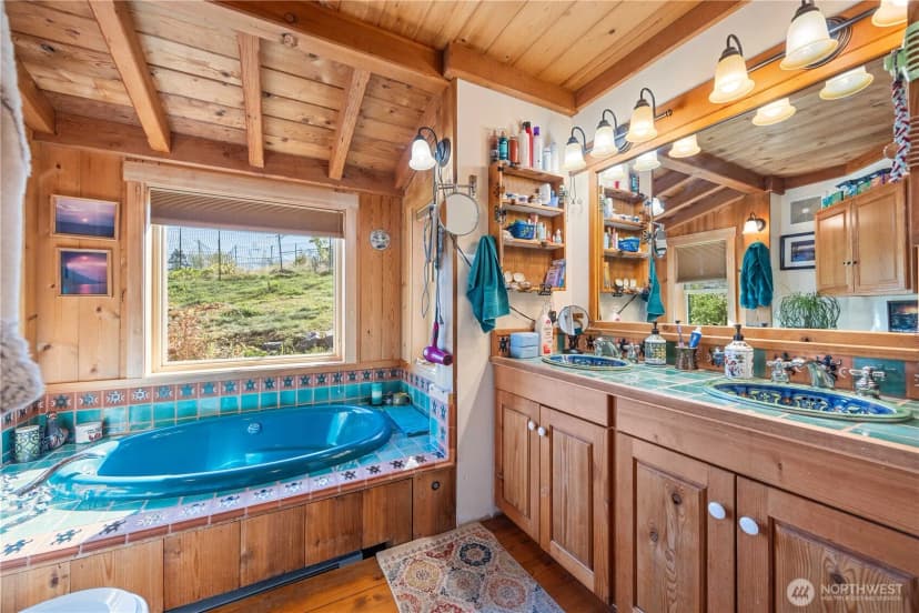 Property photo for 16495 S Lakeshore Road, Chelan photo 18