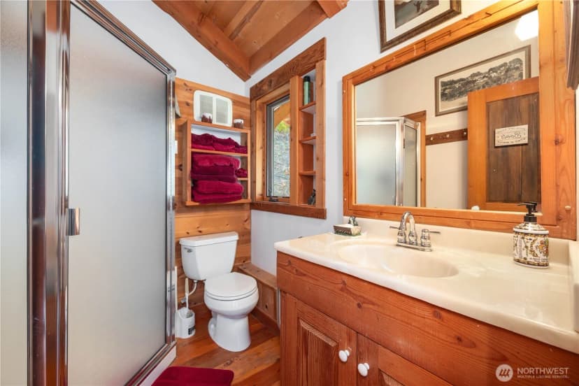 Property photo for 16495 S Lakeshore Road, Chelan photo 30