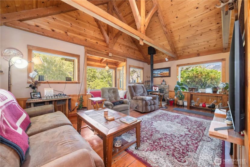 Property photo for 16495 S Lakeshore Road, Chelan photo 9