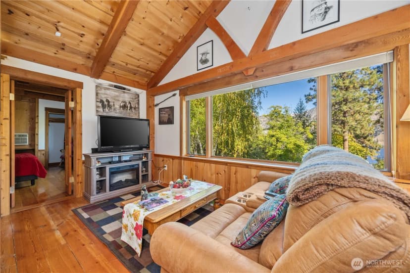 Property photo for 16495 S Lakeshore Road, Chelan photo 28