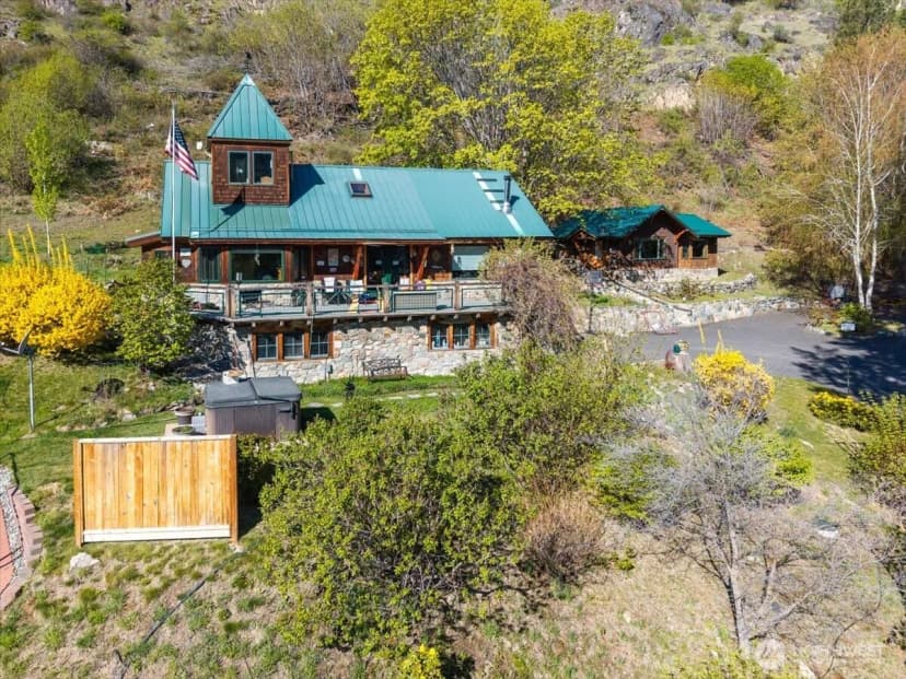 Property photo for 16495 S Lakeshore Road, Chelan photo 37