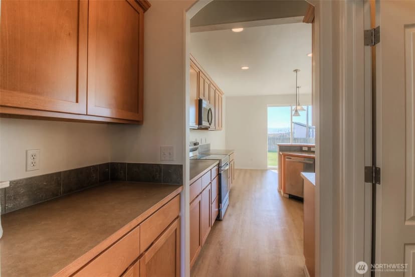 Property photo for 1806 W Clearview Drive, Ellensburg photo 8